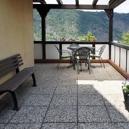 아파트 Dreilinge *